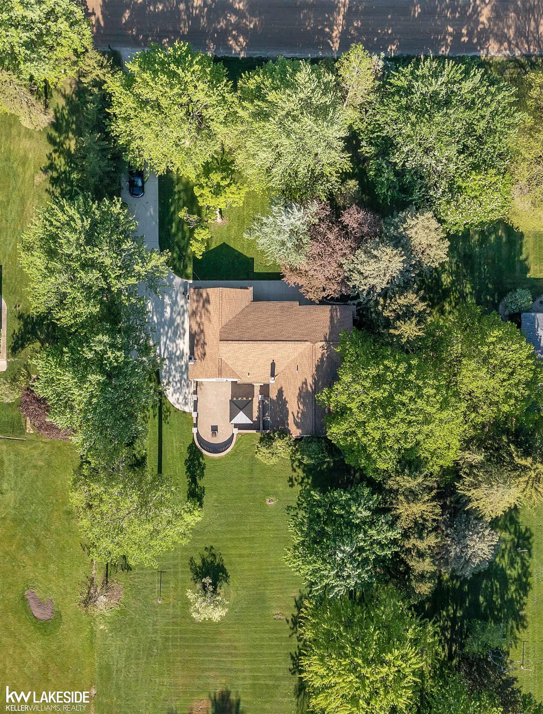 Photo 55 of 66 of 3580 Fernleigh Dr. house