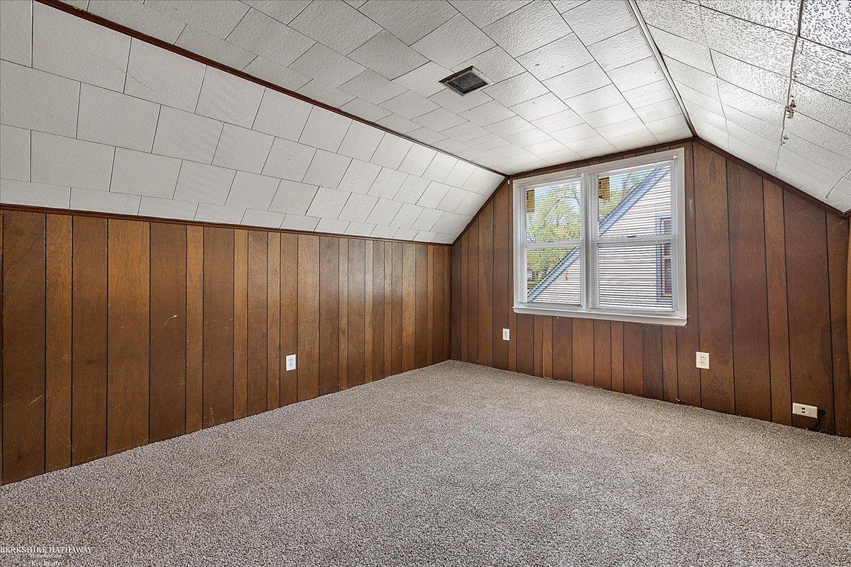 Detroit, Michigan 48219, United States, 3 Bedrooms Bedrooms, ,1 BathroomBathrooms,Residential,Active,144397