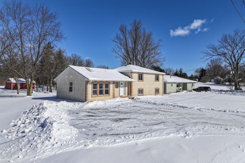 A home in Davison