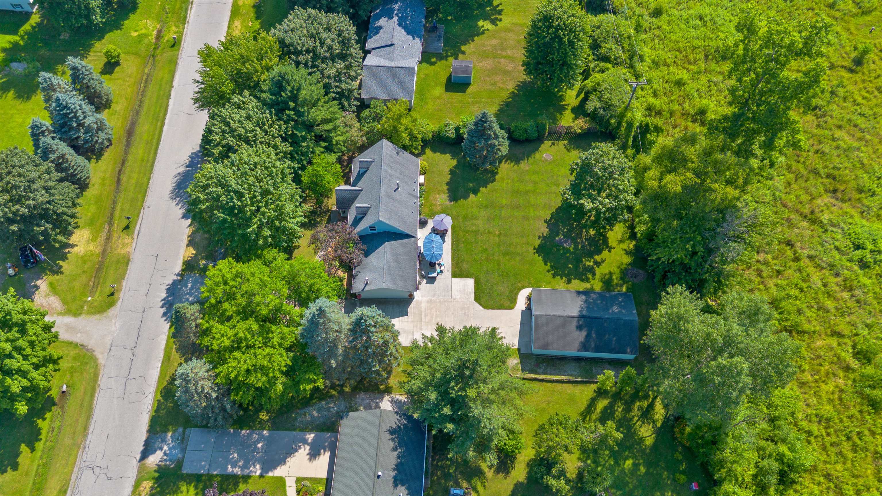 Clyde, Michigan 48049, United States, 4 Bedrooms Bedrooms, ,3 BathroomsBathrooms,Residential,Active,182427