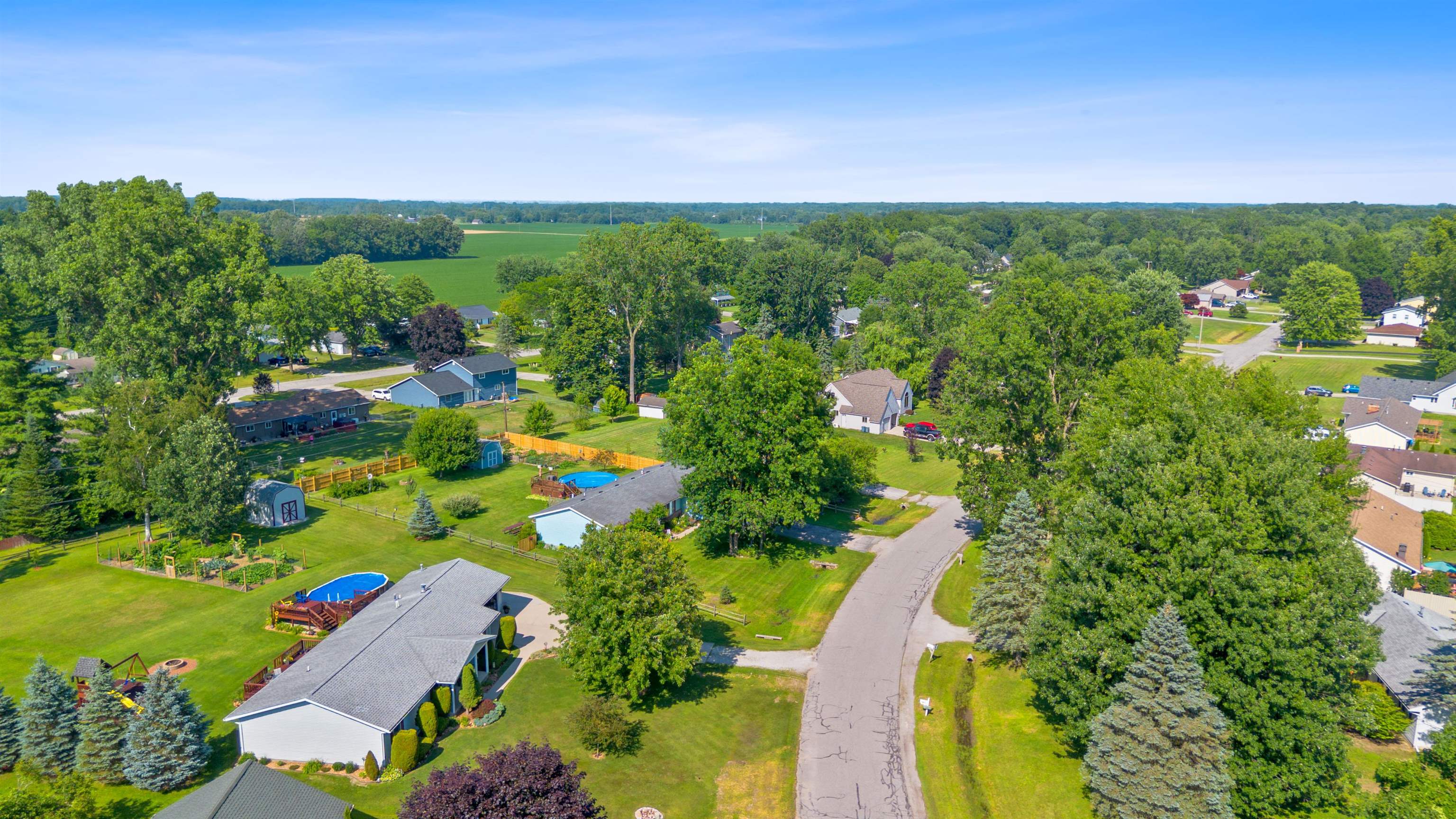 Clyde, Michigan 48049, United States, 4 Bedrooms Bedrooms, ,3 BathroomsBathrooms,Residential,Active,182427