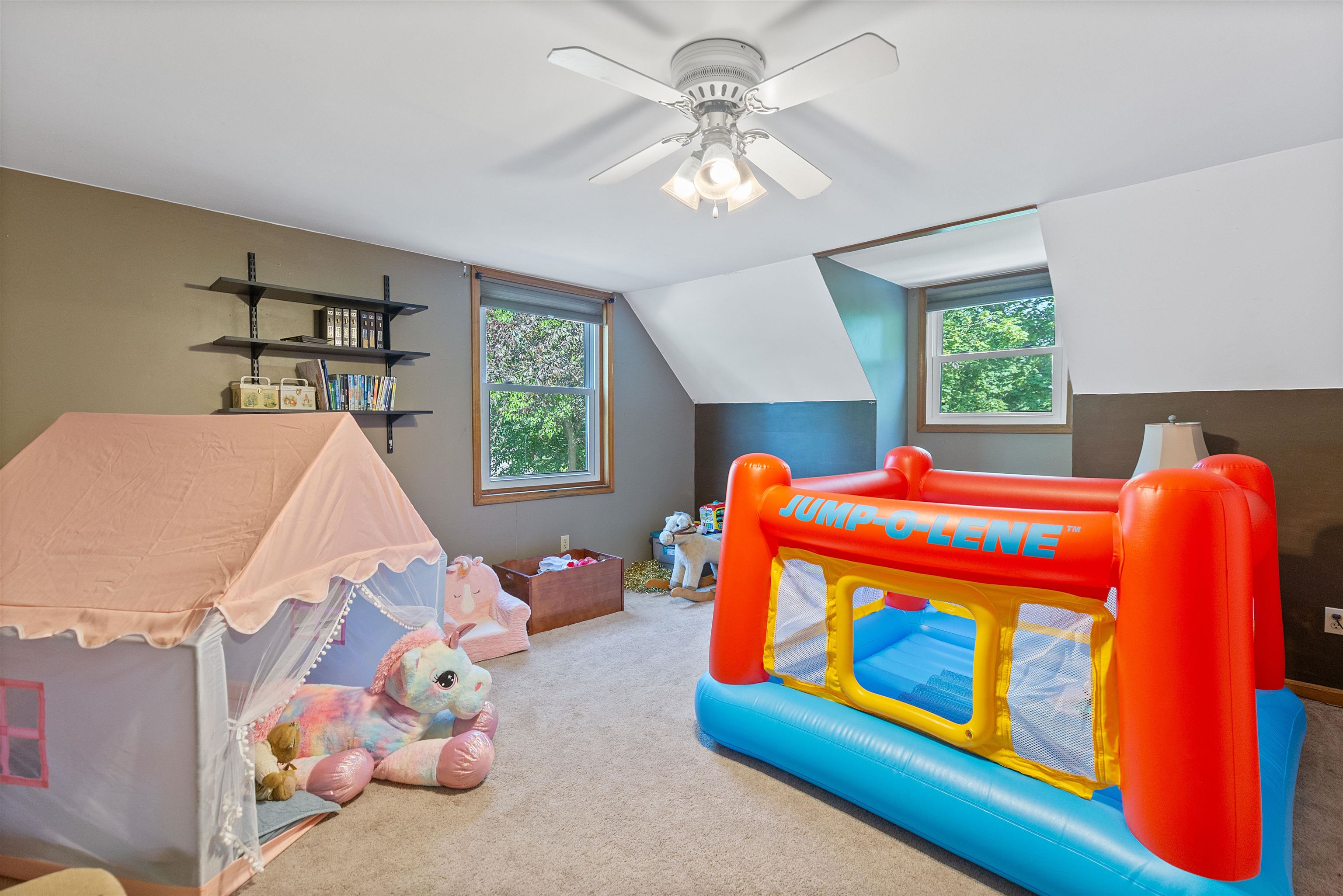 Clyde, Michigan 48049, United States, 4 Bedrooms Bedrooms, ,3 BathroomsBathrooms,Residential,Active,182427