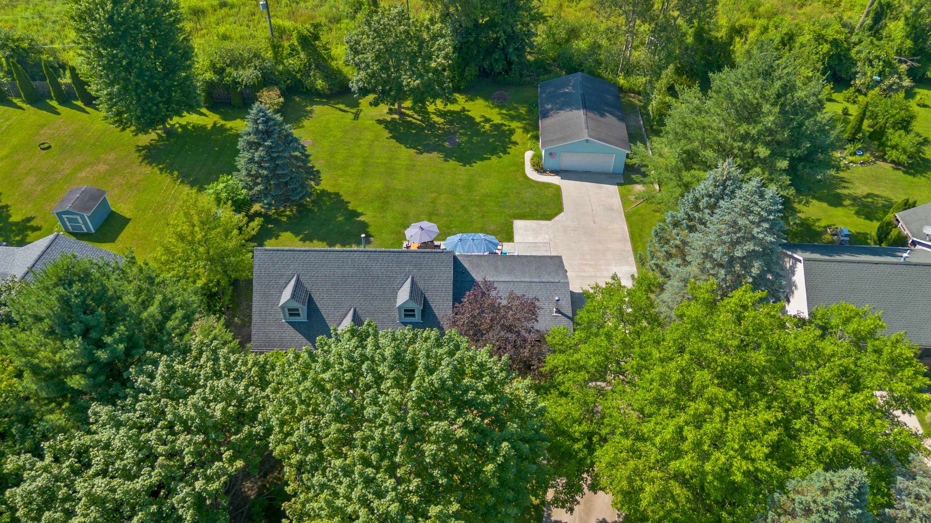 Clyde, Michigan 48049, United States, 4 Bedrooms Bedrooms, ,3 BathroomsBathrooms,Residential,Active,182427