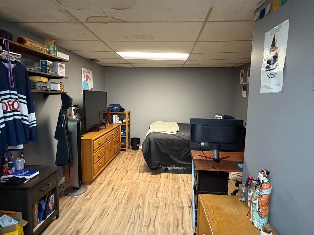 listing image 48