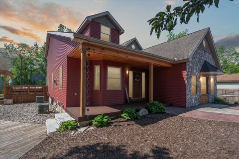 A home in Corunna