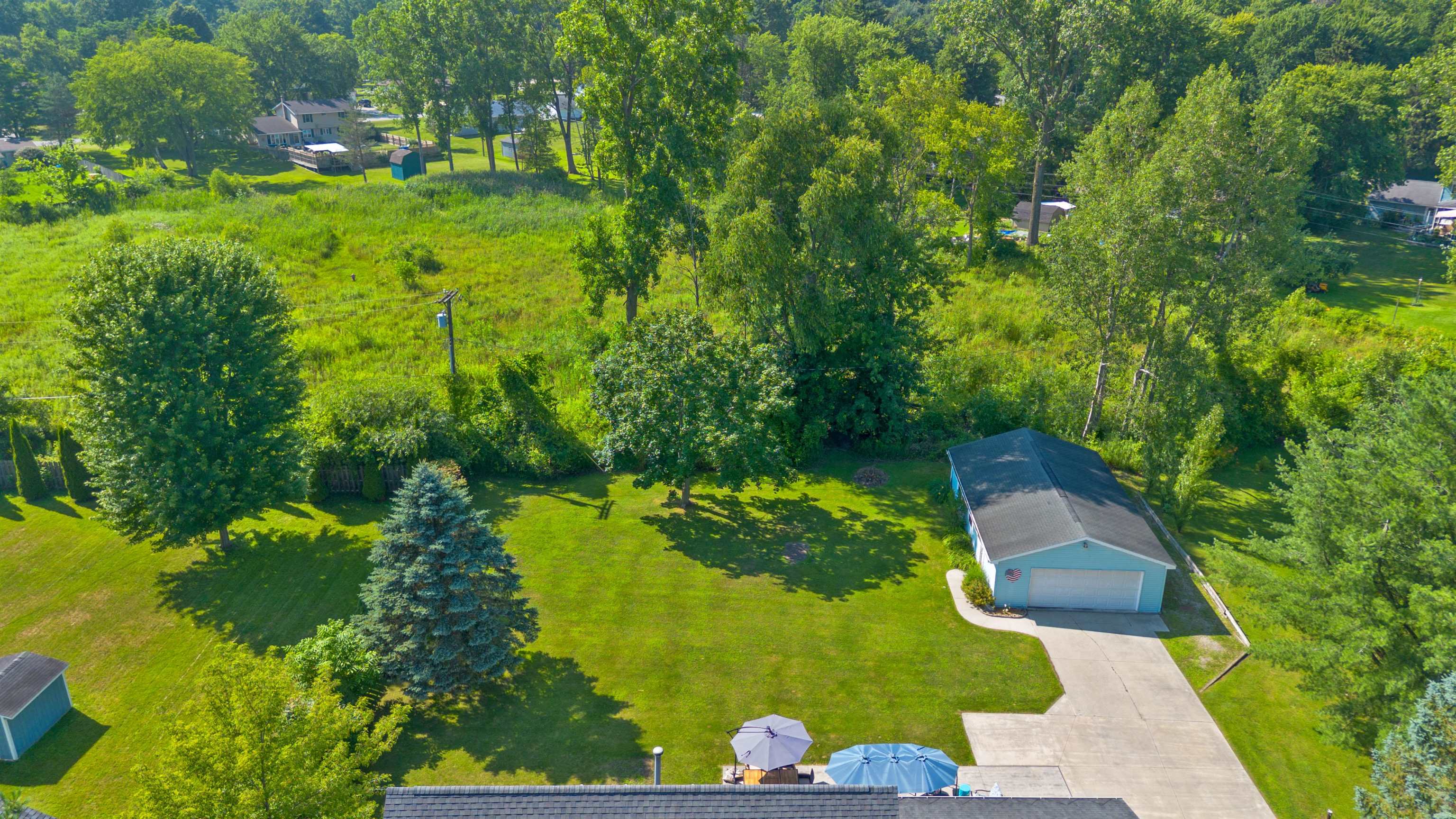 Clyde, Michigan 48049, United States, 4 Bedrooms Bedrooms, ,3 BathroomsBathrooms,Residential,Active,172706