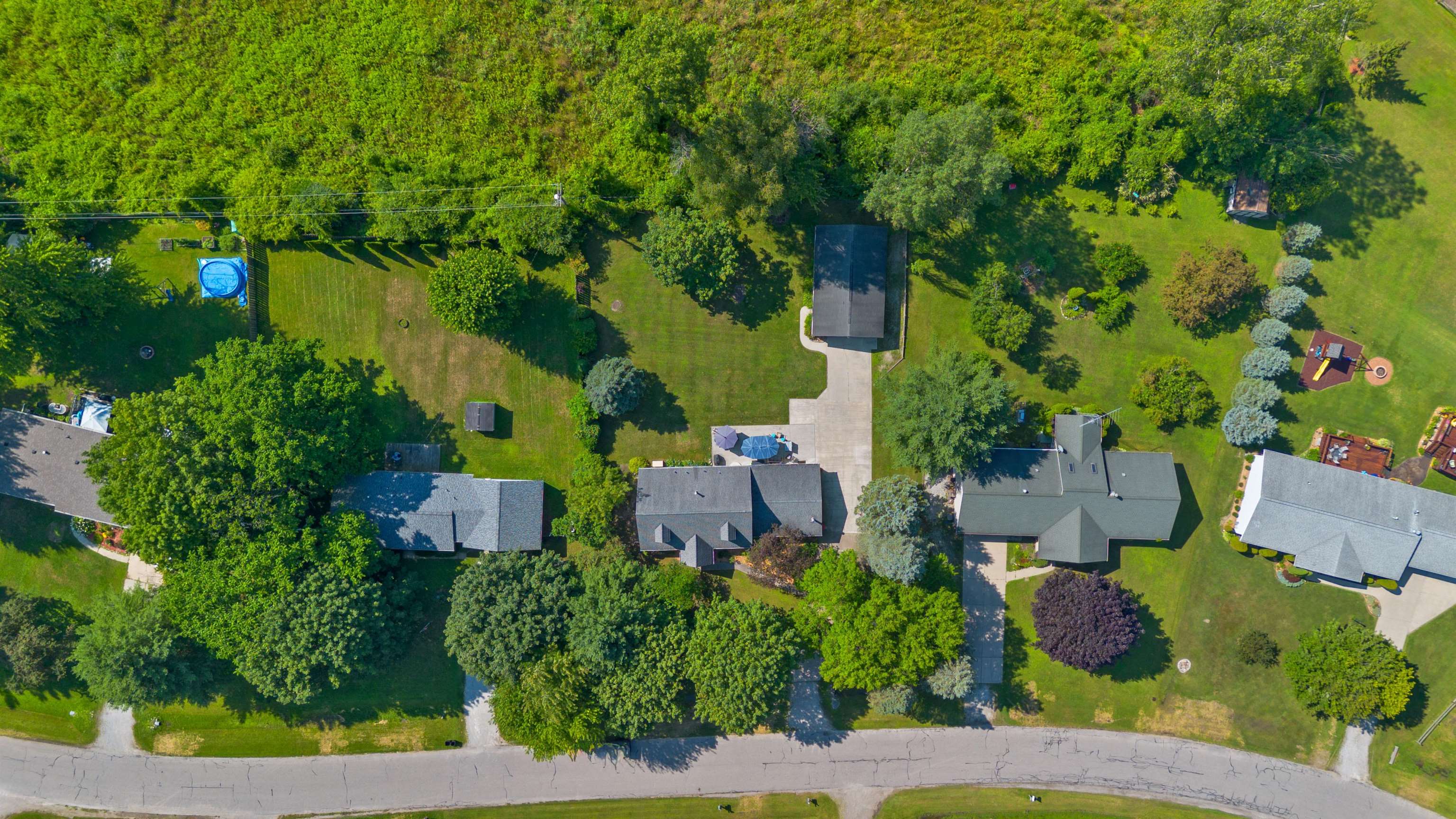 Clyde, Michigan 48049, United States, 4 Bedrooms Bedrooms, ,3 BathroomsBathrooms,Residential,Active,172706