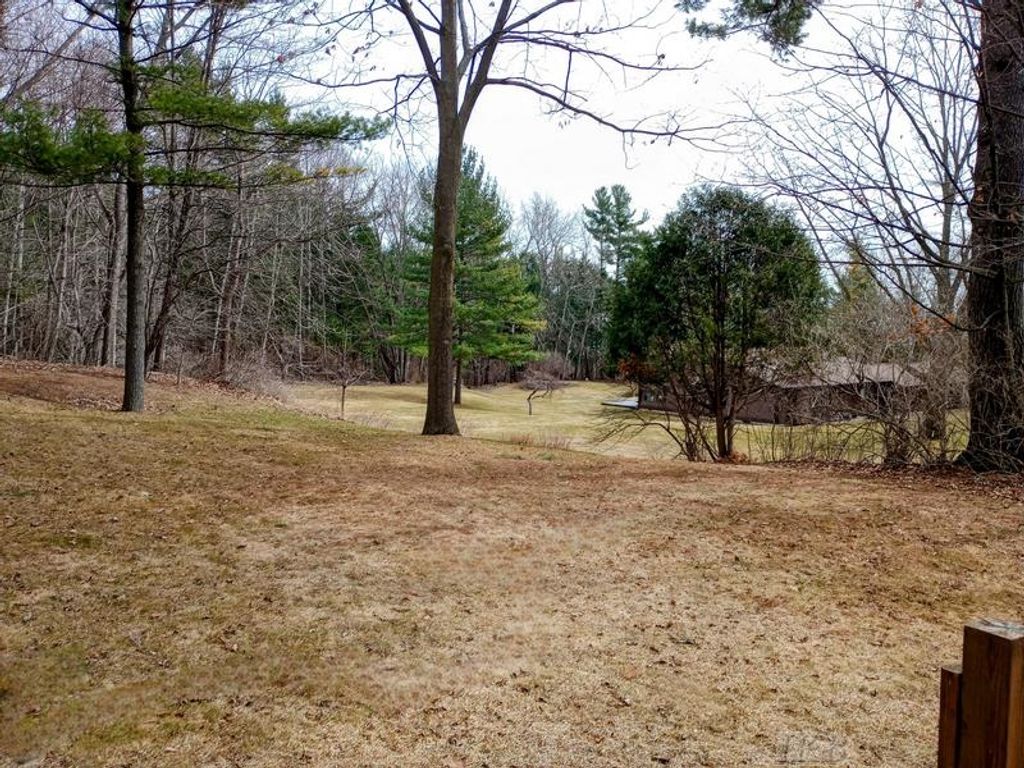listing image 40