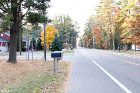 A home in Prudenville