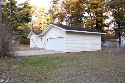 A home in Prudenville