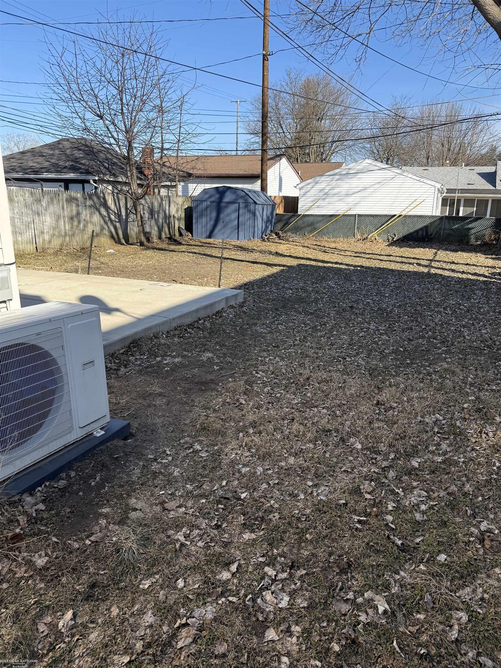 Mount Clemens, Michigan 48043, United States, 2 Bedrooms Bedrooms, ,2 BathroomsBathrooms,Residential,Active,12939