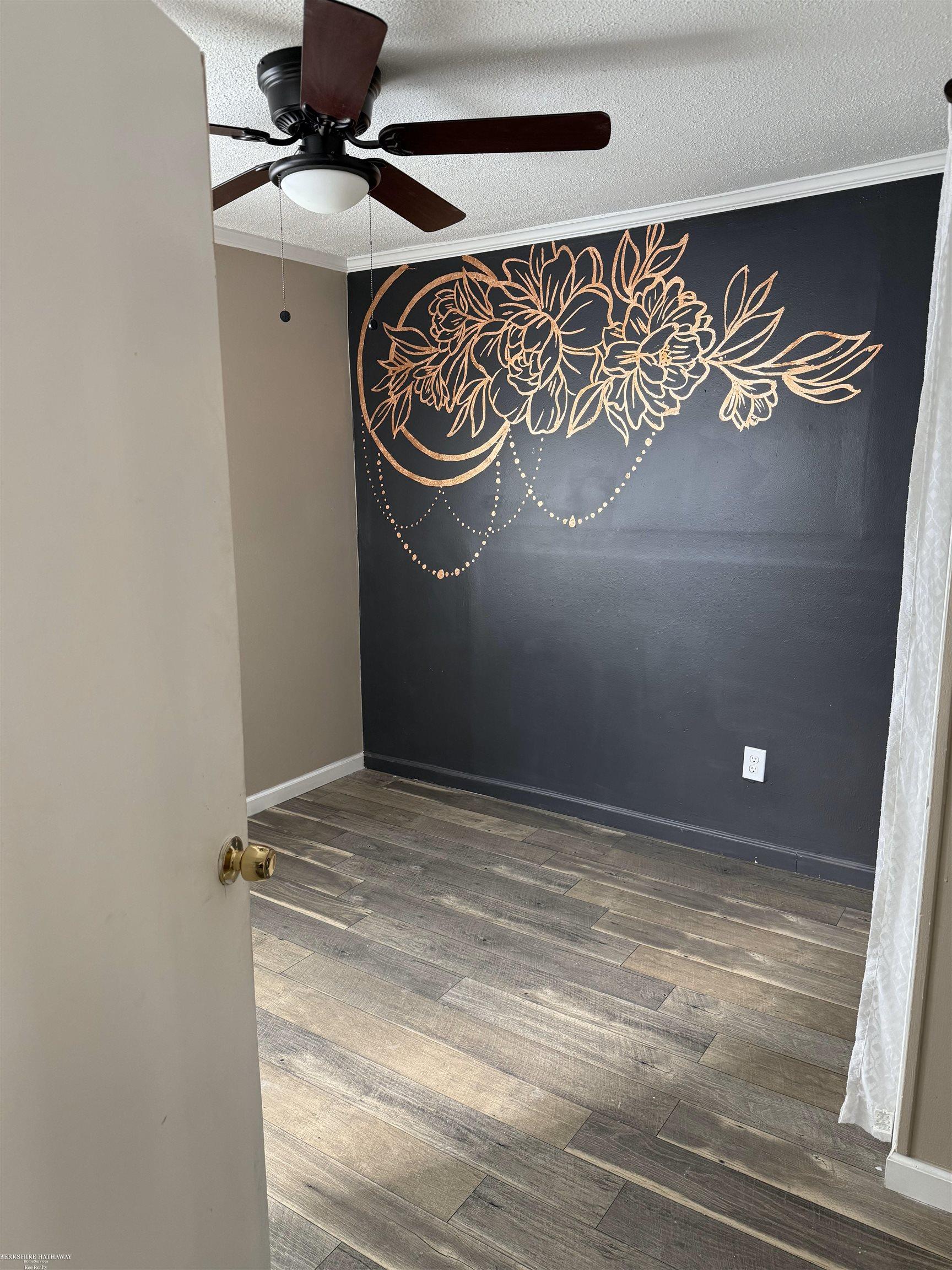 Mount Clemens, Michigan 48043, United States, 2 Bedrooms Bedrooms, ,2 BathroomsBathrooms,Residential,Active,12939