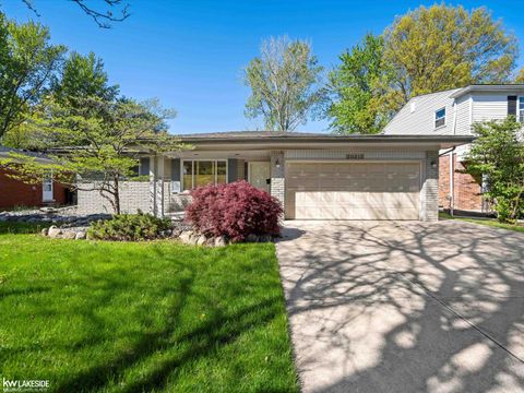 20213 Mauer Street Saint Clair Shores MI 48080