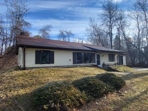 A home in Gladwin