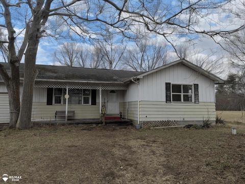 A home in Davison