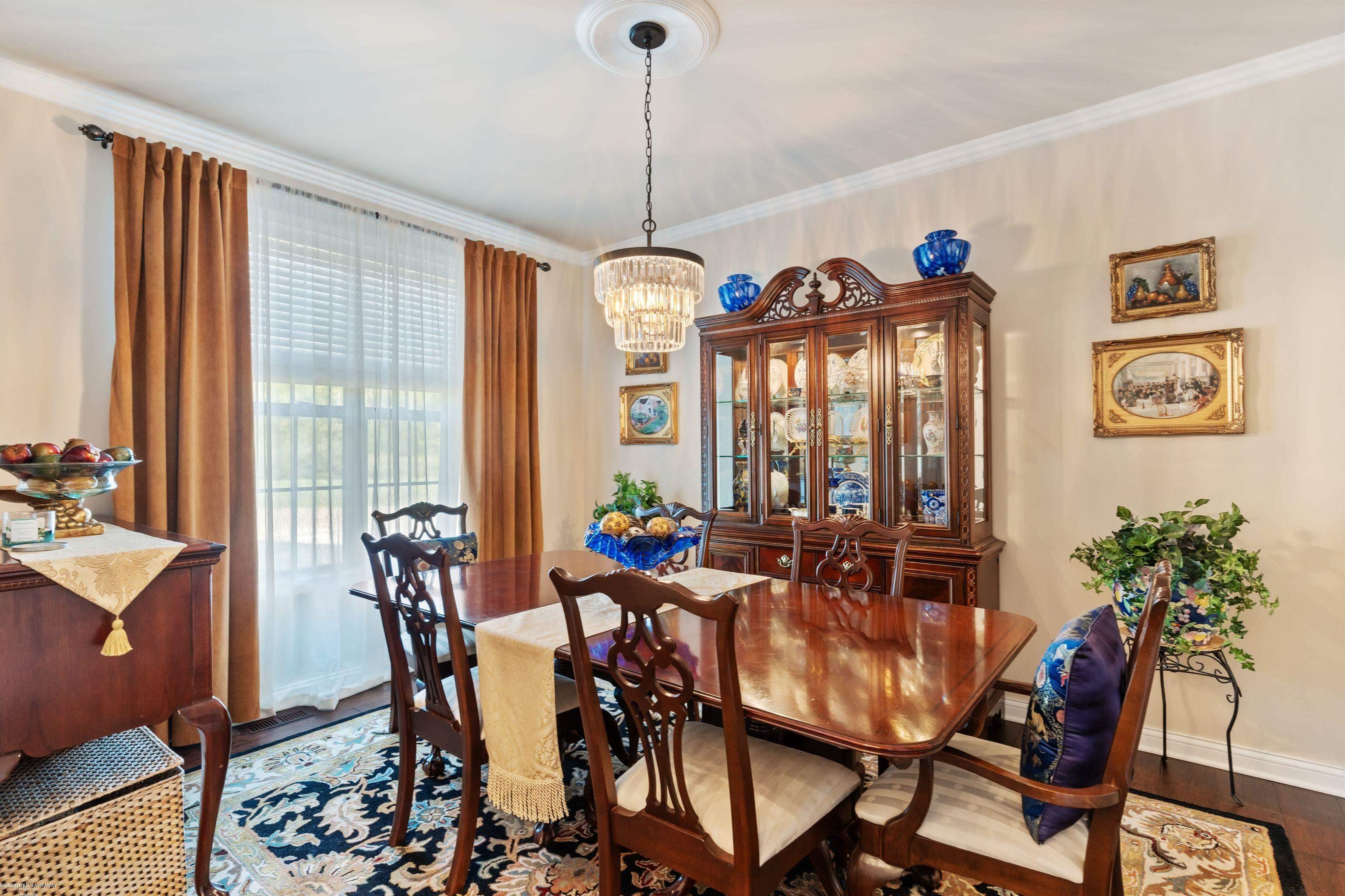 Rochester Hills, Michigan 48309, United States, 4 Bedrooms Bedrooms, ,4 BathroomsBathrooms,Residential,Active,112645