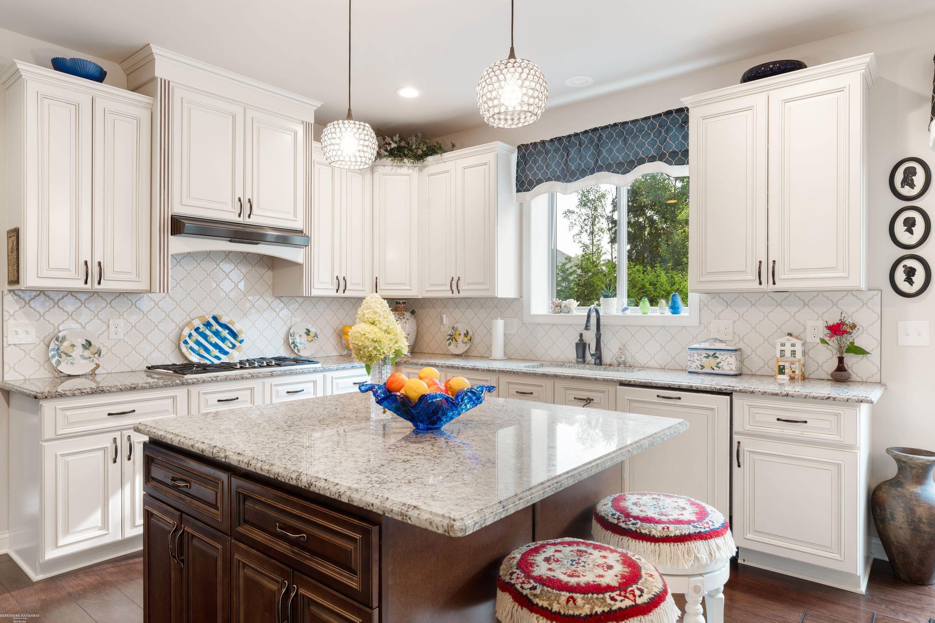 Rochester Hills, Michigan 48309, United States, 4 Bedrooms Bedrooms, ,4 BathroomsBathrooms,Residential,Active,112645