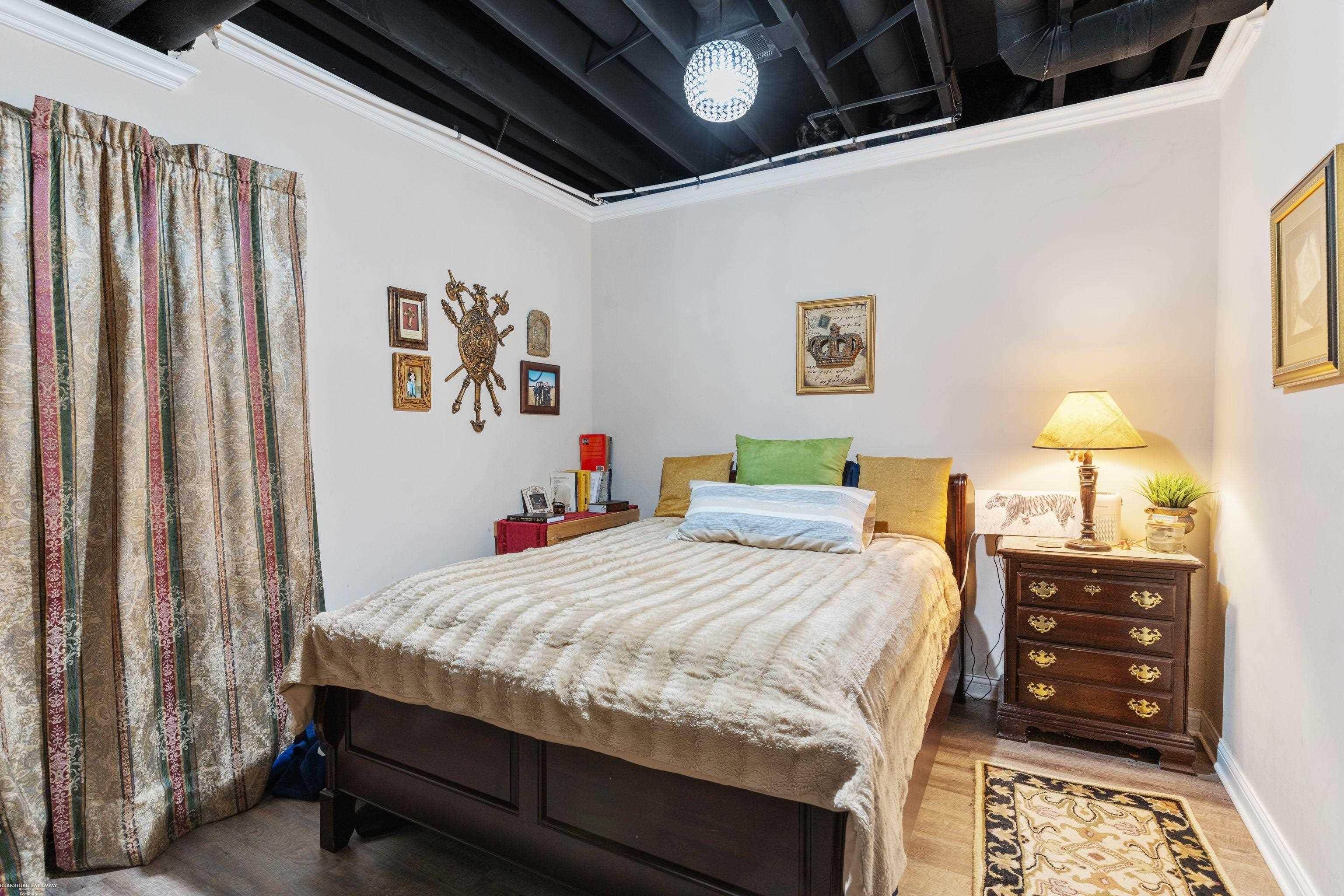 Rochester Hills, Michigan 48309, United States, 4 Bedrooms Bedrooms, ,4 BathroomsBathrooms,Residential,Active,112645