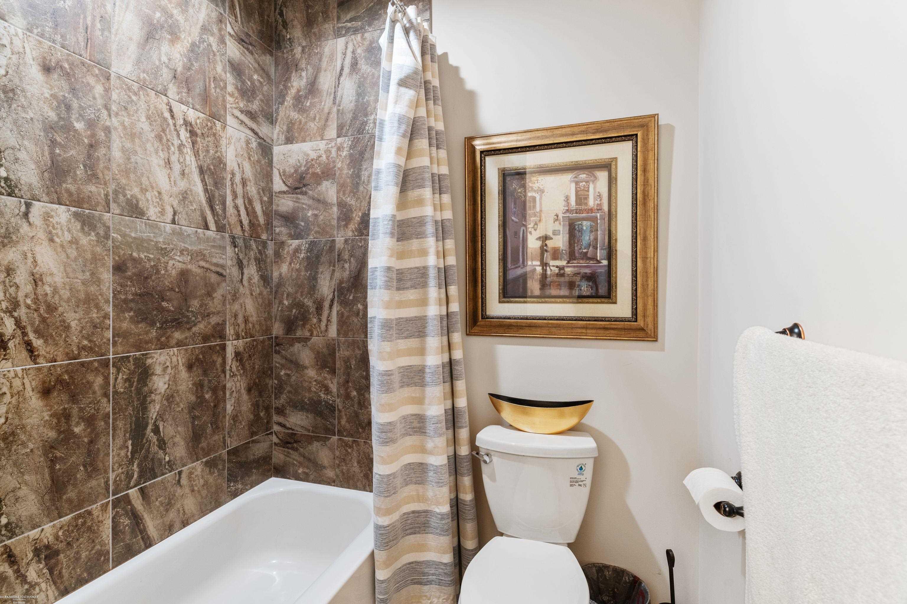 Rochester Hills, Michigan 48309, United States, 4 Bedrooms Bedrooms, ,4 BathroomsBathrooms,Residential,Active,112645