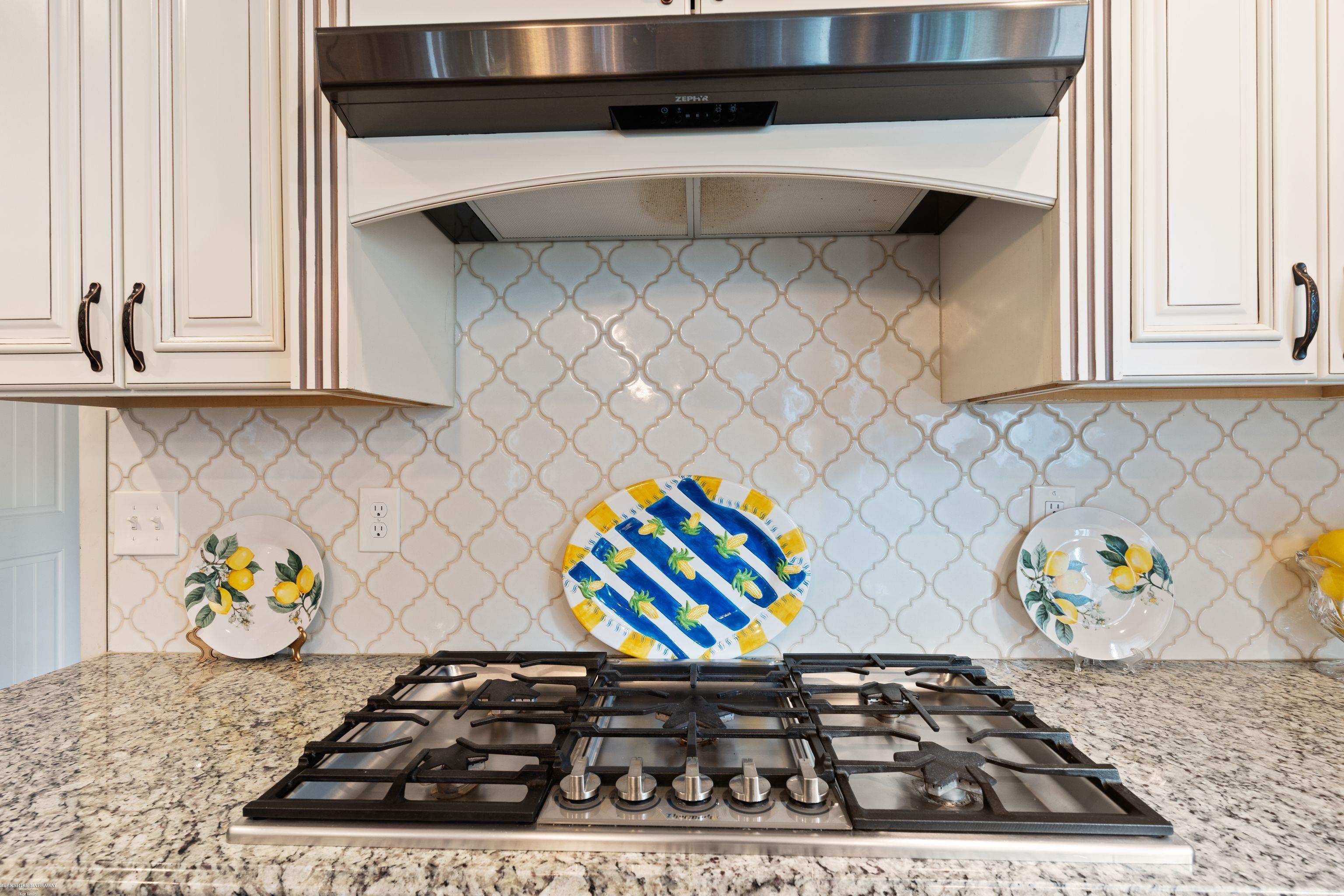 Rochester Hills, Michigan 48309, United States, 4 Bedrooms Bedrooms, ,4 BathroomsBathrooms,Residential,Active,112645