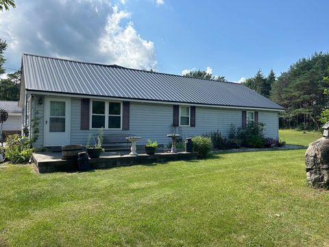 A home in Gladwin