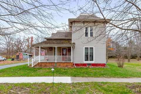 A home in Waldron