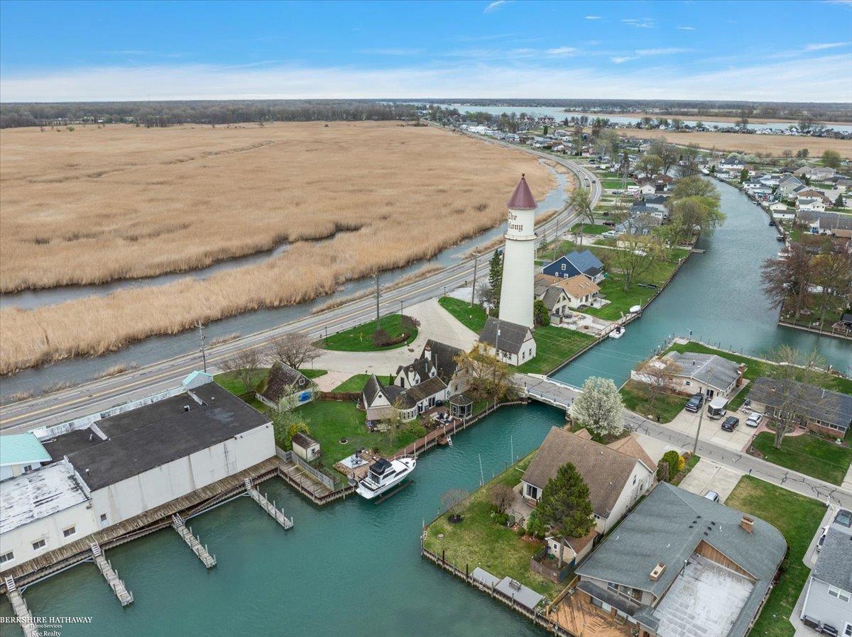 Algonac, Michigan 48001, United States, 4 Bedrooms Bedrooms, ,3 BathroomsBathrooms,Residential,Active,119071