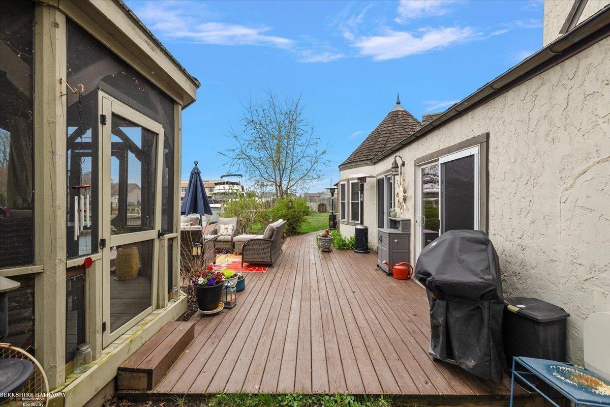 Algonac, Michigan 48001, United States, 4 Bedrooms Bedrooms, ,3 BathroomsBathrooms,Residential,Active,119071