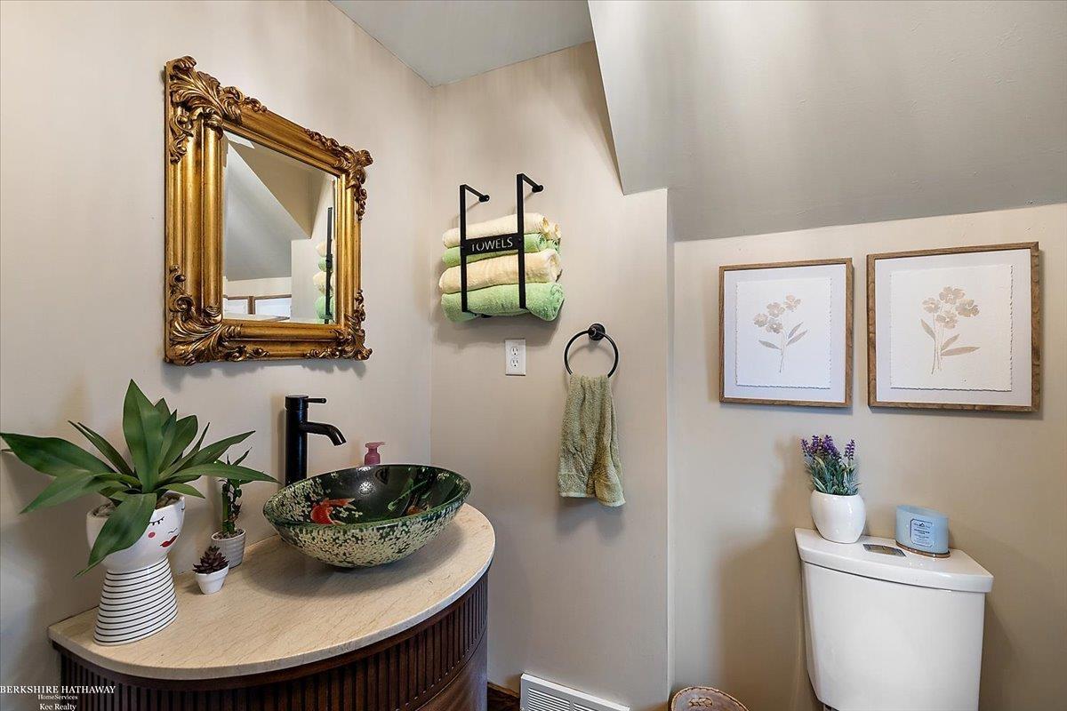 Algonac, Michigan 48001, United States, 4 Bedrooms Bedrooms, ,3 BathroomsBathrooms,Residential,Active,119071