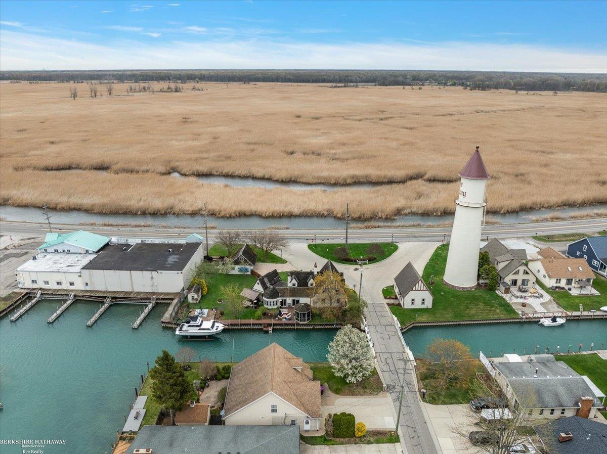 Algonac, Michigan 48001, United States, 4 Bedrooms Bedrooms, ,3 BathroomsBathrooms,Residential,Active,119071