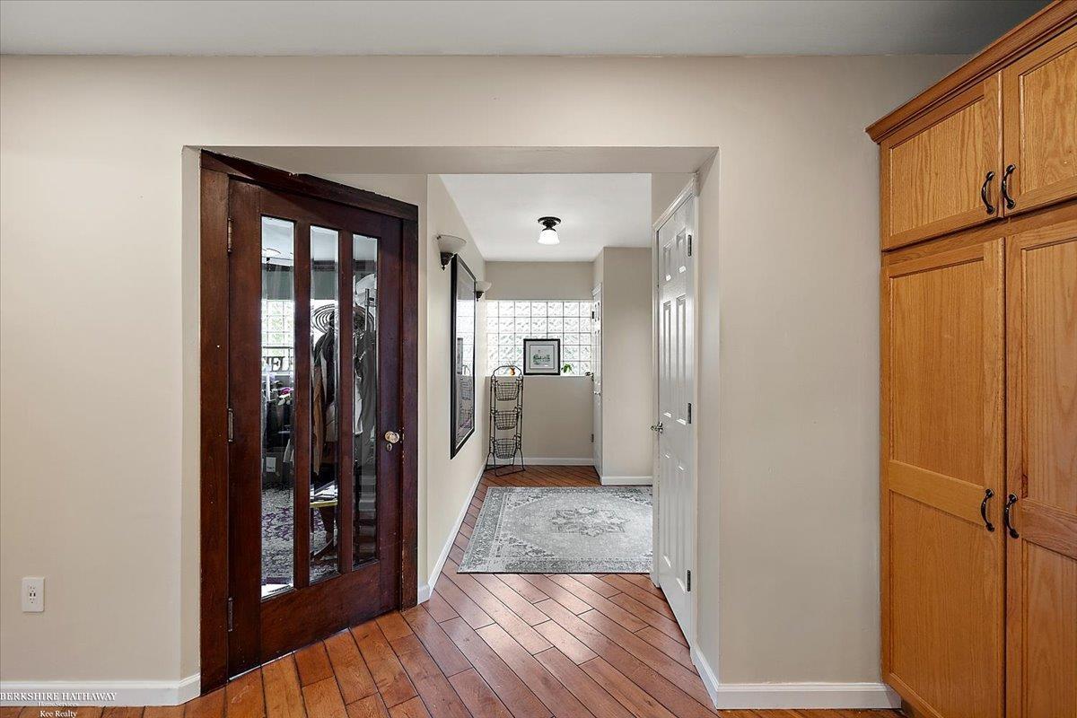 Algonac, Michigan 48001, United States, 4 Bedrooms Bedrooms, ,3 BathroomsBathrooms,Residential,Active,119071