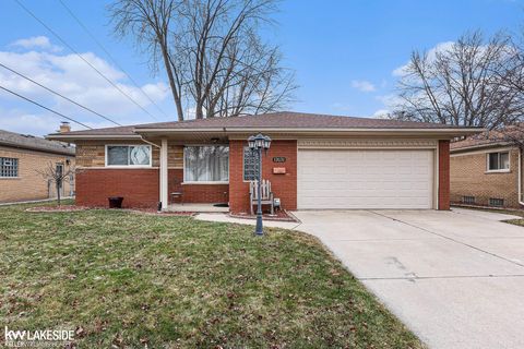 A home in Warren