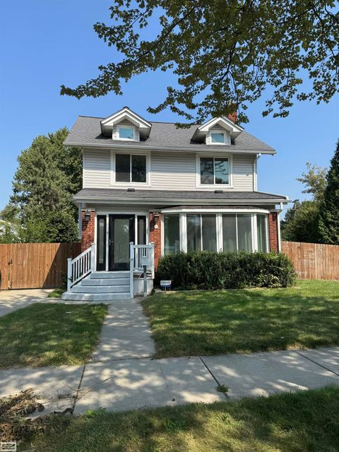 A home in Mount Clemens