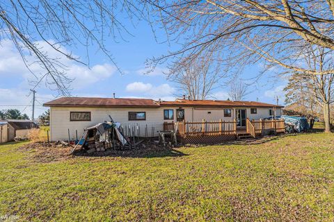 A home in Houghton Lake