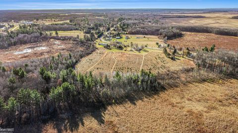 A home in Houghton Lake