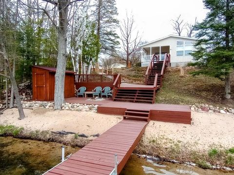 1141 Ranger Drive Gladwin MI 48624