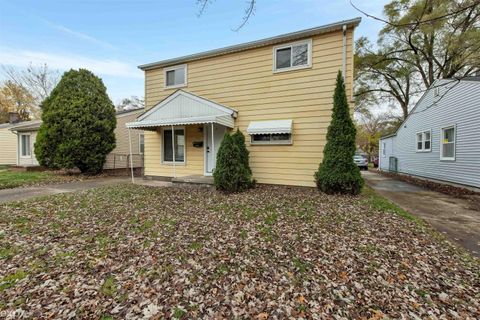 A home in Warren