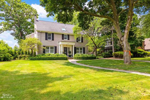 A home in Grosse Pointe Park