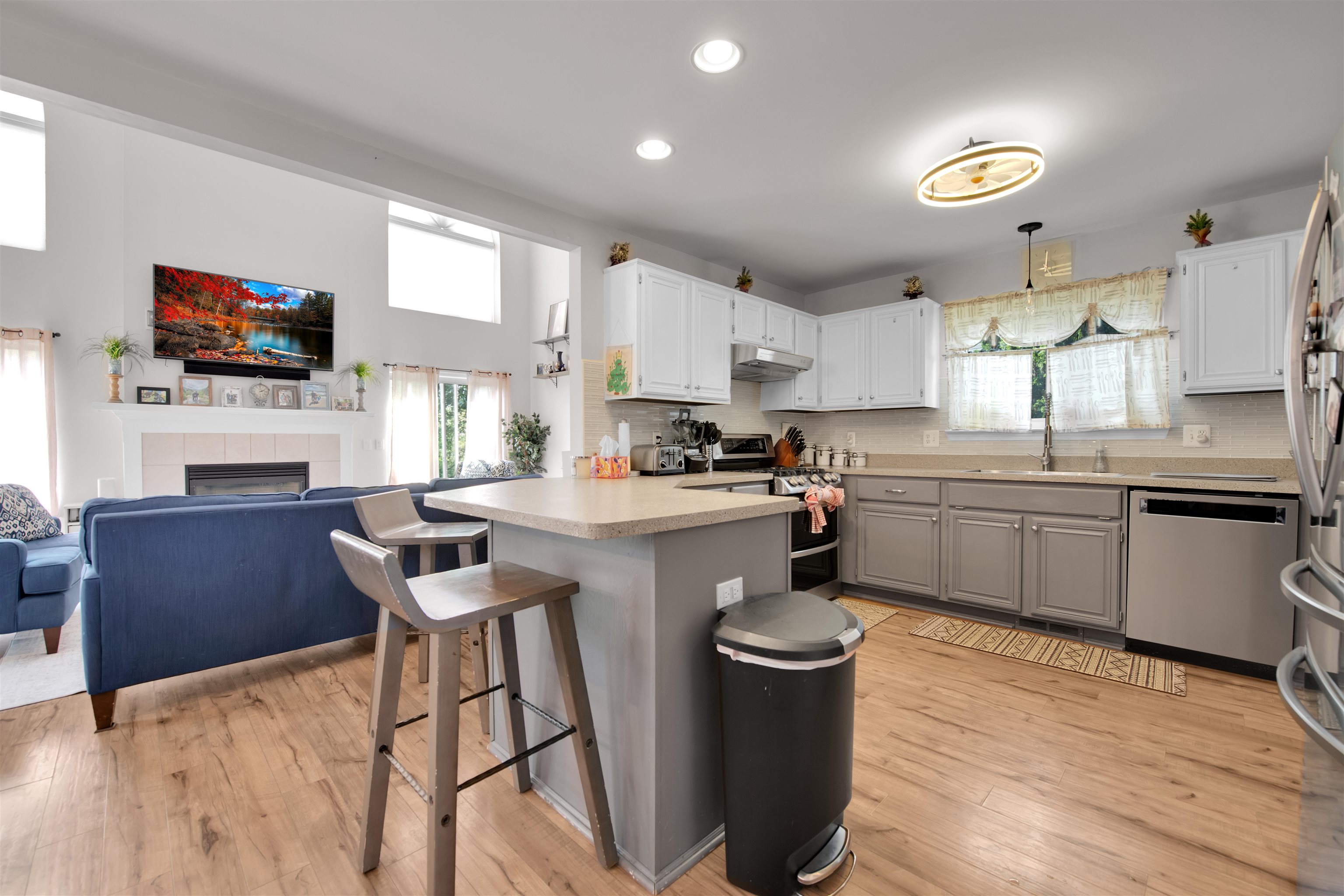 Chesterfield, Michigan 48047, United States, 3 Bedrooms Bedrooms, ,3 BathroomsBathrooms,Residential,Pending,148947