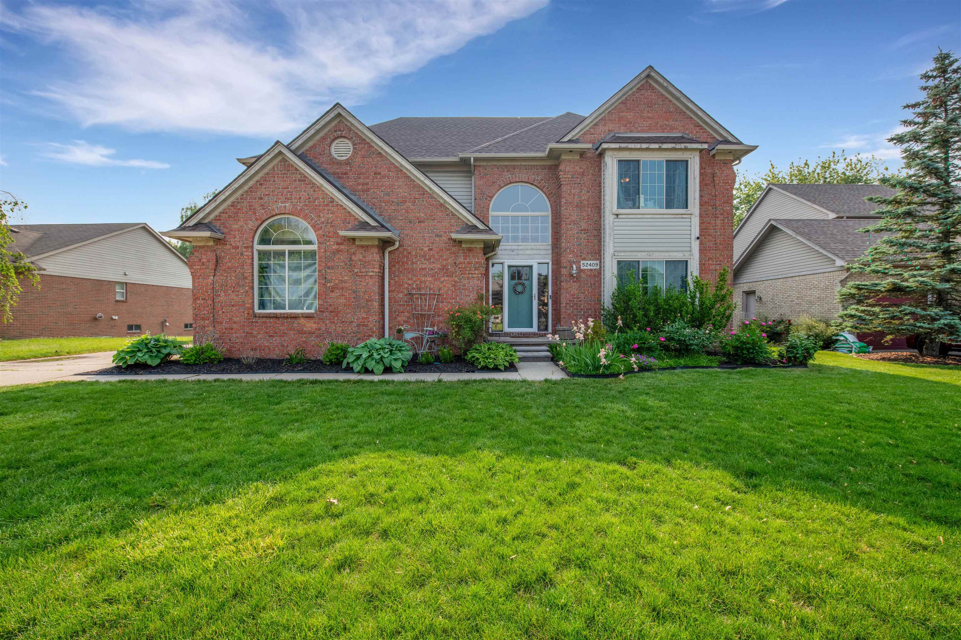 Chesterfield, Michigan 48047, United States, 3 Bedrooms Bedrooms, ,3 BathroomsBathrooms,Residential,Pending,148947