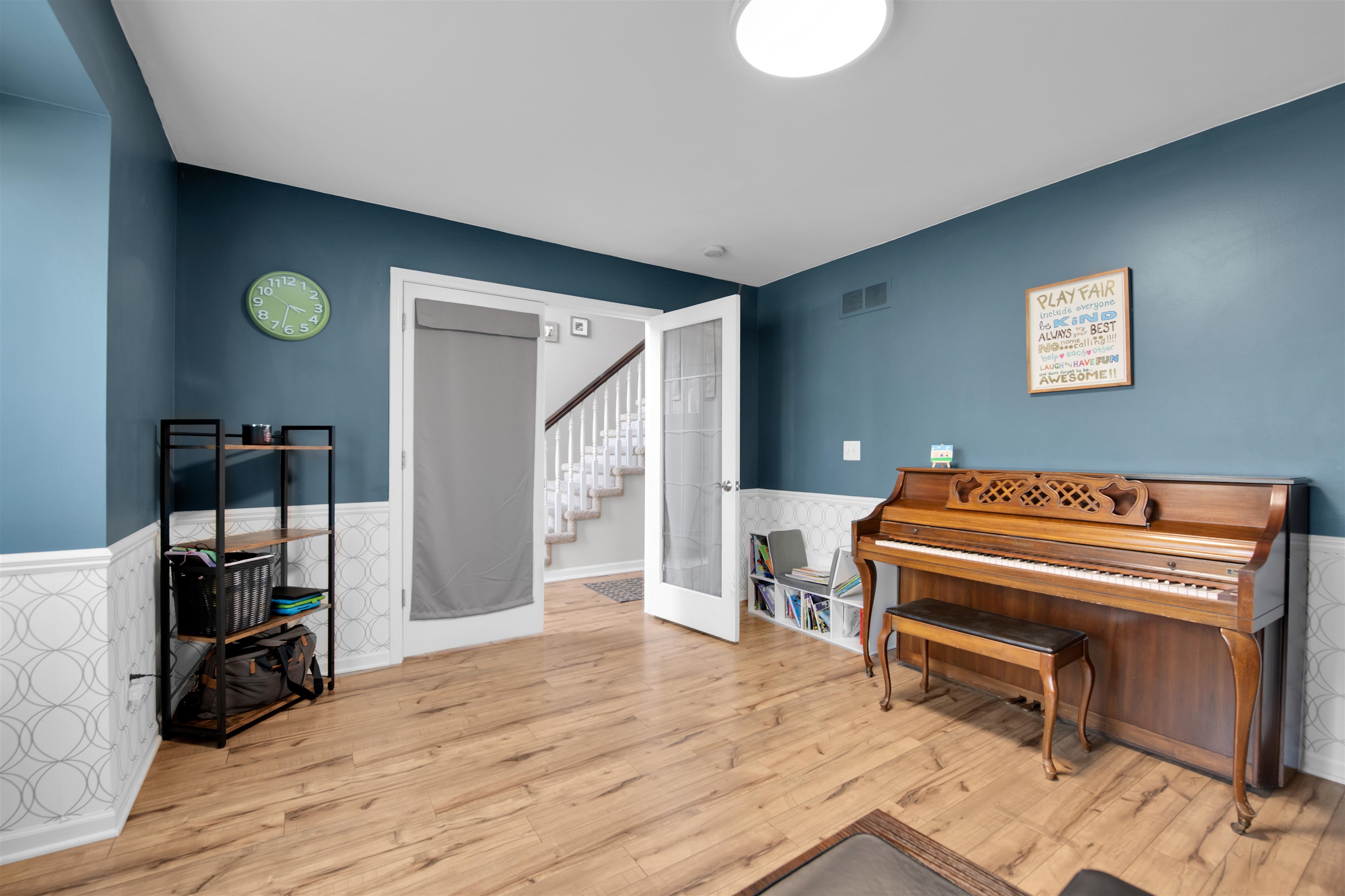 Chesterfield, Michigan 48047, United States, 3 Bedrooms Bedrooms, ,3 BathroomsBathrooms,Residential,Pending,148947