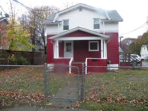 A home in Owosso