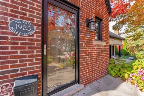 A home in Mount Clemens