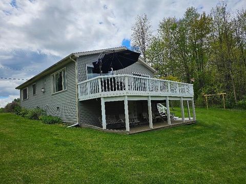 A home in Gladwin