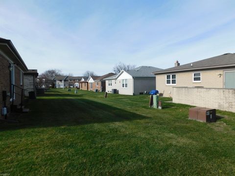 A home in Warren