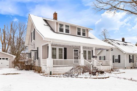 A home in Saint Clair