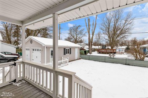 A home in Saint Clair