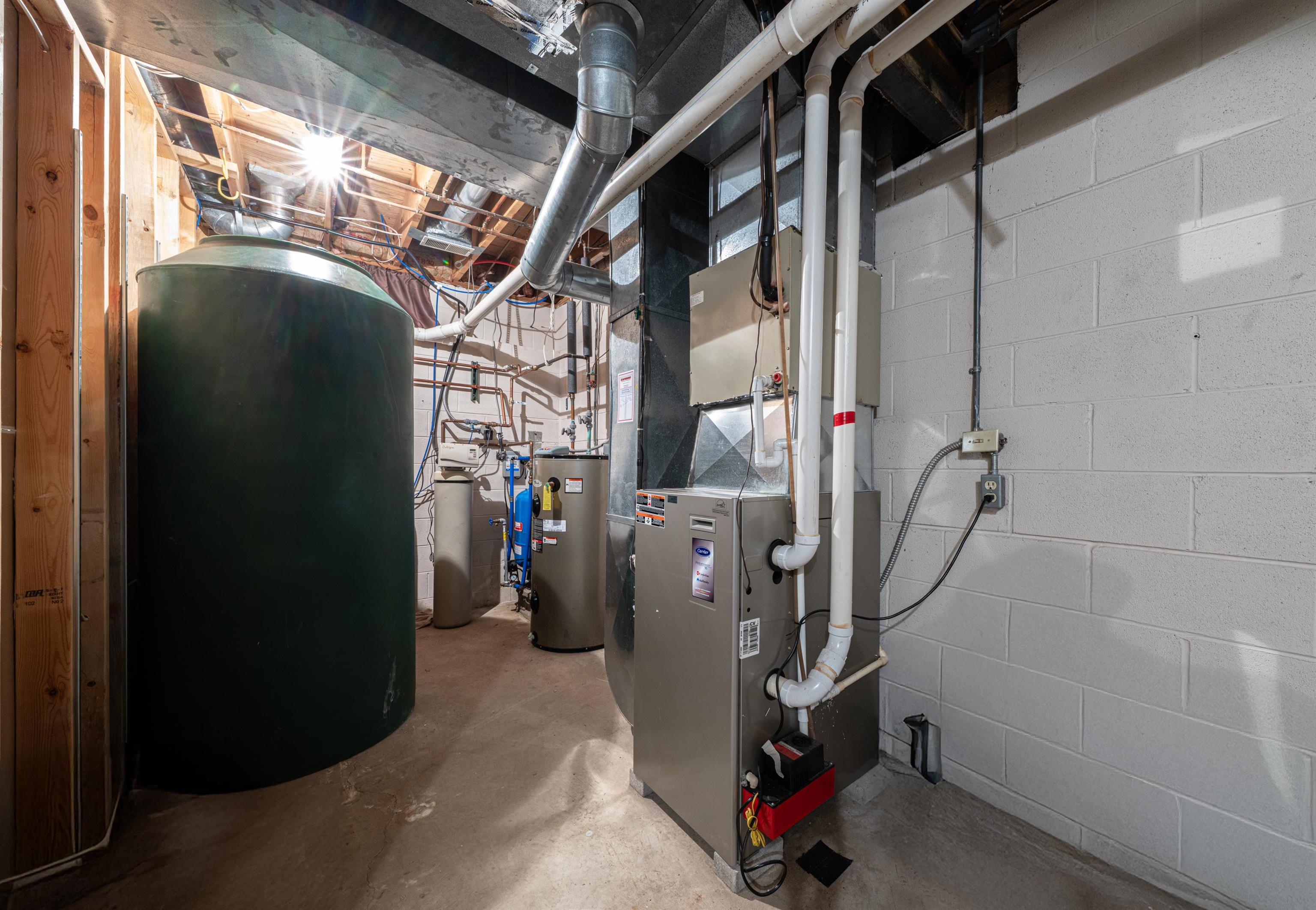 Fort Gratiot, Michigan 48059, United States, 1 Bedroom Bedrooms, ,2 BathroomsBathrooms,Residential,Active,178665