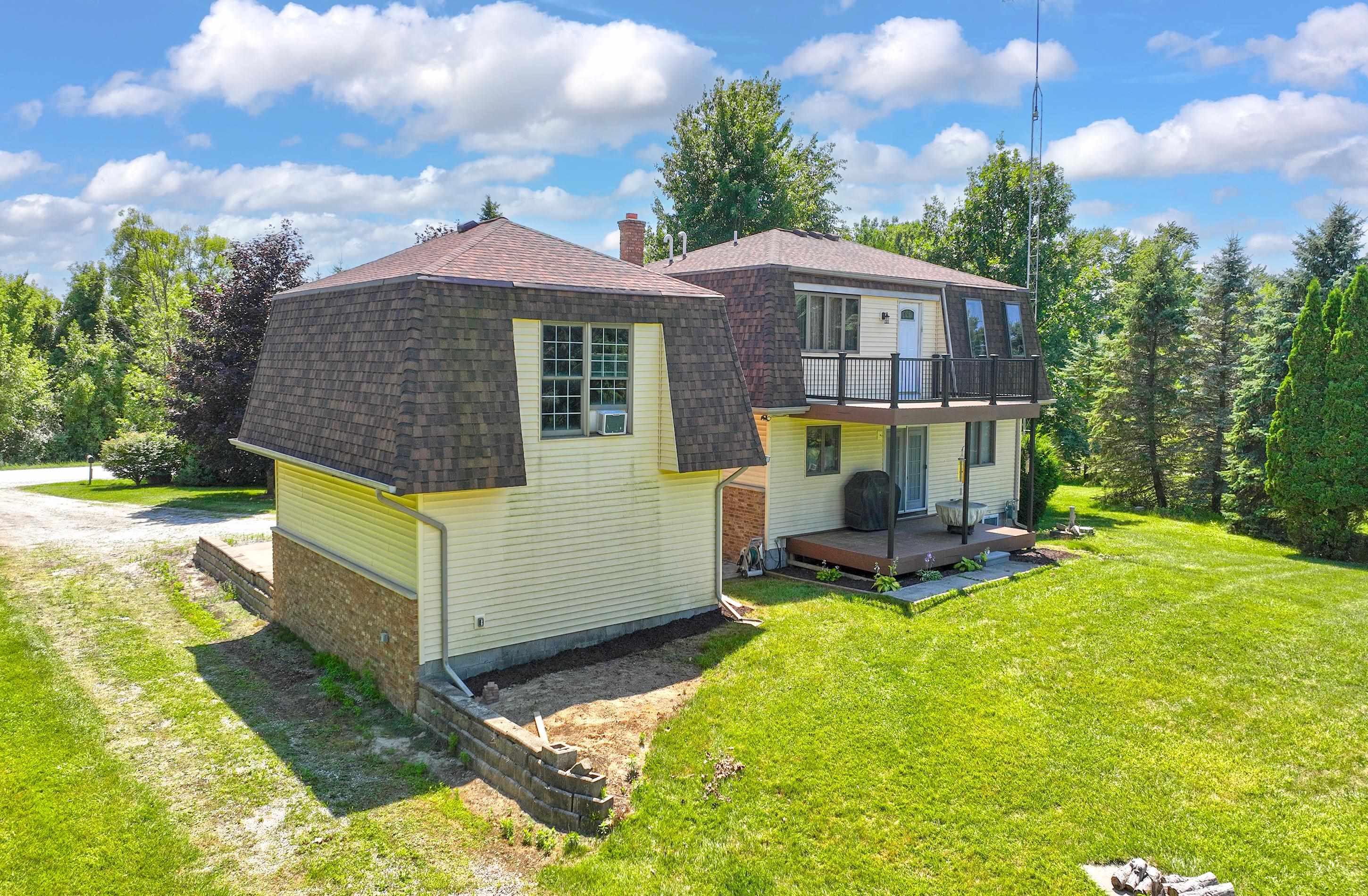 Fort Gratiot, Michigan 48059, United States, 1 Bedroom Bedrooms, ,2 BathroomsBathrooms,Residential,Active,178665