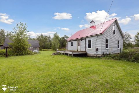 A home in Columbiaville